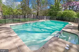 1707 Galloway Dr, Vienna, VA 22182 - Photo 79