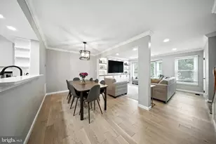 6586 Morning Meadow Dr, Alexandria, VA 22315 - Photo 7