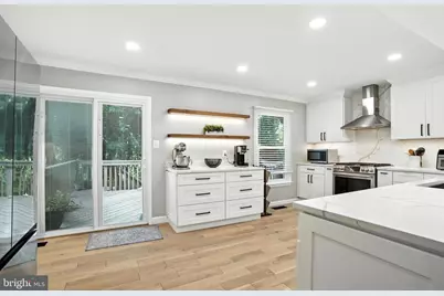 6586 Morning Meadow Drive, Alexandria, VA 22315 - Photo 5