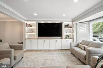 6586 Morning Meadow Drive, Alexandria, VA 22315 - Photo 11