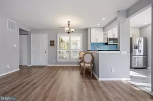 6608 Jupiter Hills Cir, Alexandria, VA 22312 - Photo 9