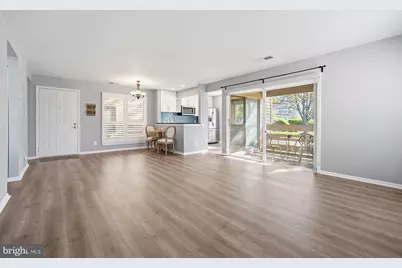 6608 Jupiter Hills Circle #A, Alexandria, VA 22312 - Photo 5