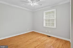 8251 Clifton Farm Ct, Alexandria, VA 22306 - Photo 27
