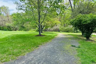 8251 Clifton Farm Ct, Alexandria, VA 22306 - Photo 47