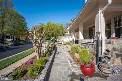 7286 Highland Estates Place, Falls Church, VA 22043 - Photo 9