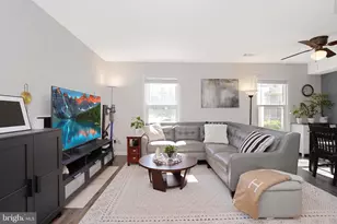 6038 Netherton St, Centreville, VA 20120 - Photo 7