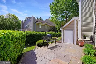 6038 Netherton St, Centreville, VA 20120 - Photo 31