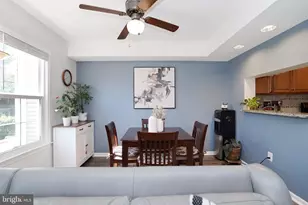 6038 Netherton St, Centreville, VA 20120 - Photo 9