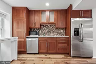 6518 Yadkin Ct, Alexandria, VA 22310 - Photo 9