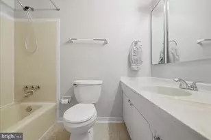 8414 Danford Ct, Springfield, VA 22152 - Photo 21