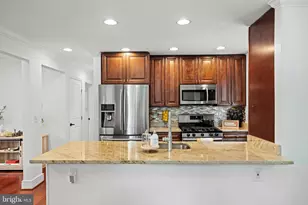 7241 Lee Hwy, Falls Church, VA 22046 - Photo 15