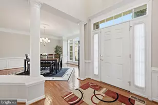 4909 Sammy Joe Dr, Fairfax, VA 22030 - Photo 3