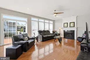 4909 Sammy Joe Dr, Fairfax, VA 22030 - Photo 7