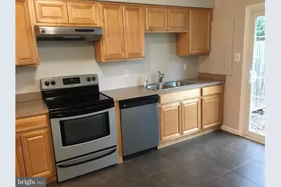 6100 Hoskins Hollow Circle #D, Centreville, VA 20121 - Photo 5