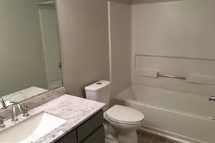 6100 Hoskins Hollow Cir, Centreville, VA 20121 - Photo 11