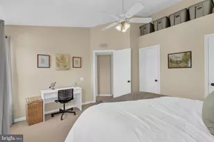 8200 Catbird Cir, Lorton, VA 22079 - Photo 23