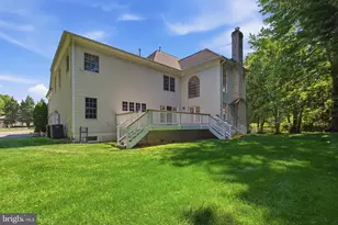 9395 Wolf Trap Creek Ct, Great Falls, VA 22066 - Photo 61