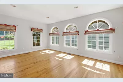 9395 Wolf Trap Creek Court, Great Falls, VA 22066 - Photo 25