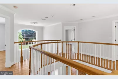 9395 Wolf Trap Creek Court, Great Falls, VA 22066 - Photo 29