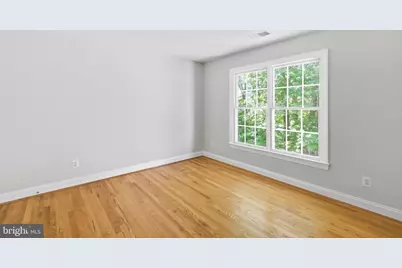 9395 Wolf Trap Creek Court, Great Falls, VA 22066 - Photo 31