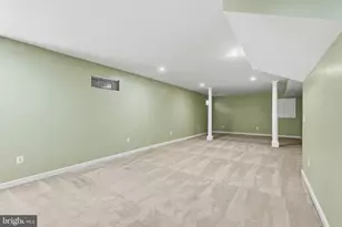 9395 Wolf Trap Creek Ct, Great Falls, VA 22066 - Photo 49