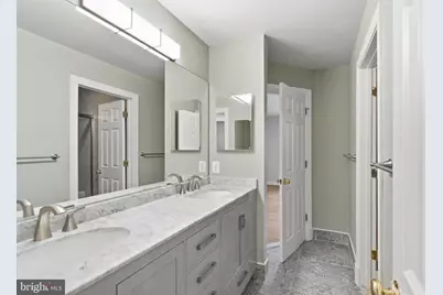 9395 Wolf Trap Creek Court, Great Falls, VA 22066 - Photo 33