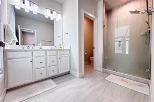 2453 Liberty Loop, Herndon, VA 20171 - Photo 7