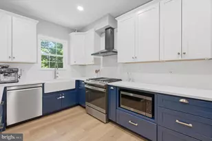 2078 Capstone, Herndon, VA 20170 - Photo 13