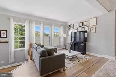 2078 Capstone, Herndon, VA 20170 - Photo 5