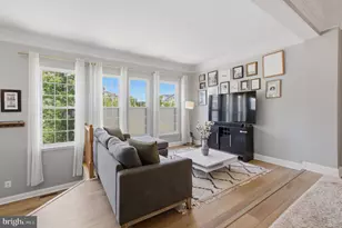 2078 Capstone, Herndon, VA 20170 - Photo 5