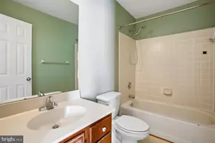 13829 Wakley Ct, Centreville, VA 20121 - Photo 33