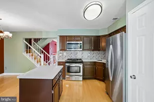 13829 Wakley Ct, Centreville, VA 20121 - Photo 17