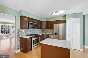 13829 Wakley Ct, Centreville, VA 20121 - Photo 13