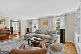 3811 Bent Branch Rd, Falls Church, VA 22041 - Photo 17