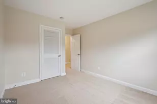 8312 Kingsgate Rd, Springfield, VA 22152 - Photo 11