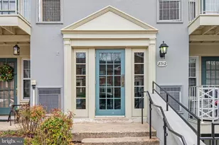 8312 Kingsgate Rd, Springfield, VA 22152 - Photo 3