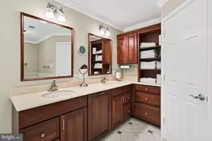 8750 Copeland Pond Ct, Fairfax, VA 22031 - Photo 27