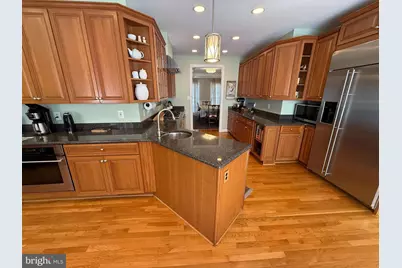 8750 Copeland Pond Court, Fairfax, VA 22031 - Photo 13