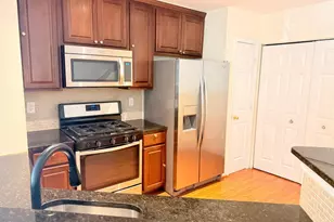 12823 Fair Briar Ln, Fairfax, VA 22033 - Photo 3