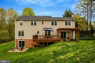 1630 Lozano Dr, Vienna, VA 22182 - Photo 55