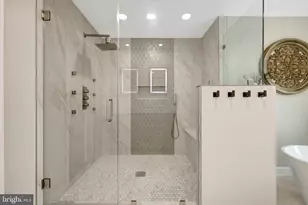 1630 Lozano Dr, Vienna, VA 22182 - Photo 25