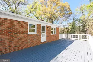 7200 Popkins Farm Rd, Alexandria, VA 22306 - Photo 25