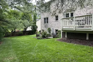 3123 Vinewood Pl, Falls Church, VA 22044 - Photo 3