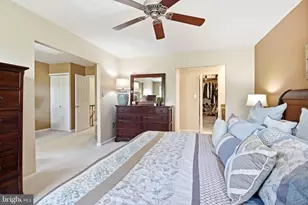 4866 Carriagepark Rd, Fairfax, VA 22032 - Photo 13