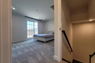 7817 Sutter Ln, Annandale, VA 22003 - Photo 35