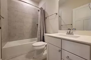 7817 Sutter Ln, Annandale, VA 22003 - Photo 29