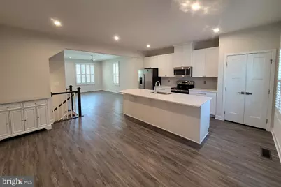 7817 Sutter Lane, Annandale, VA 22003 - Photo 9