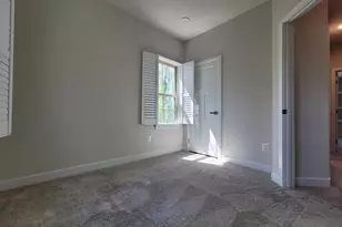 7817 Sutter Ln, Annandale, VA 22003 - Photo 27