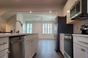 7817 Sutter Ln, Annandale, VA 22003 - Photo 13