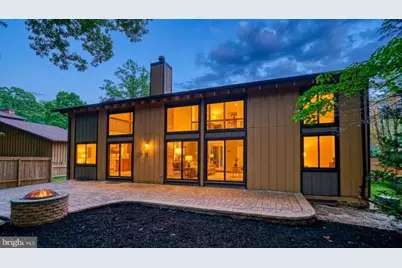 5222 Bradfield Drive, Burke, VA 22015 - Photo 5